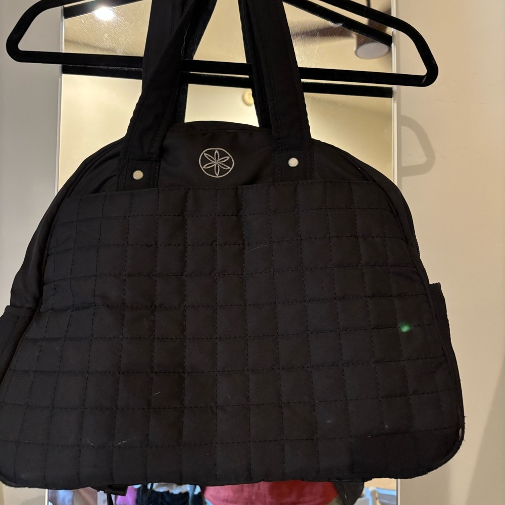 Gaiam Black Quilted Women's Bag, black